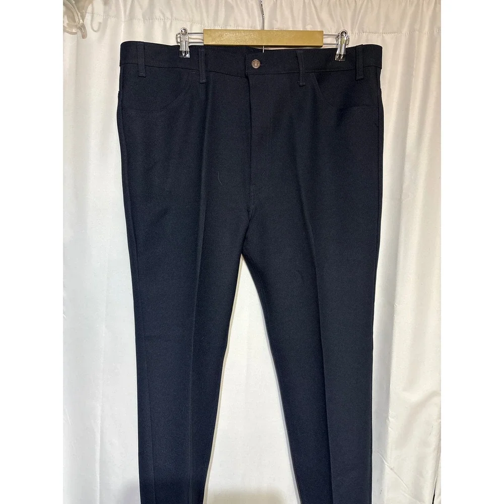 Levis levi dark